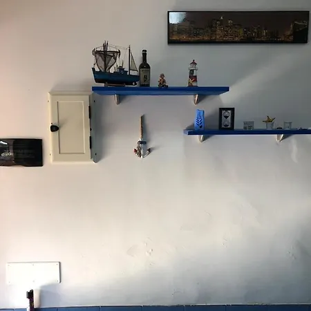 Apartman Situato A 50 Metri Dal Mare, Con Giardino E Ingresso Indipendente, Cucina, E 4 Posti Letto Botricello